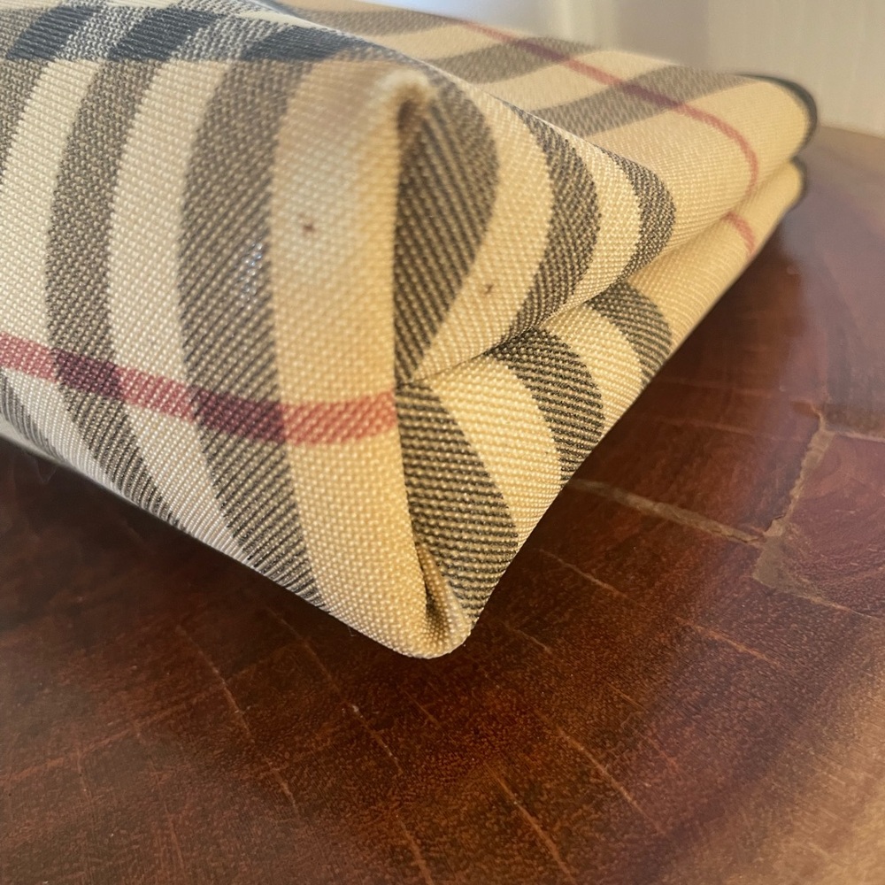 BURBERRY Pouch House Check Brown Beige Canvas and Leather Trim Vintage - Picture 8 of 13